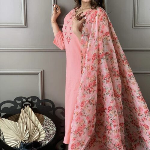 Cotton  kurta with embroidery work - Peach