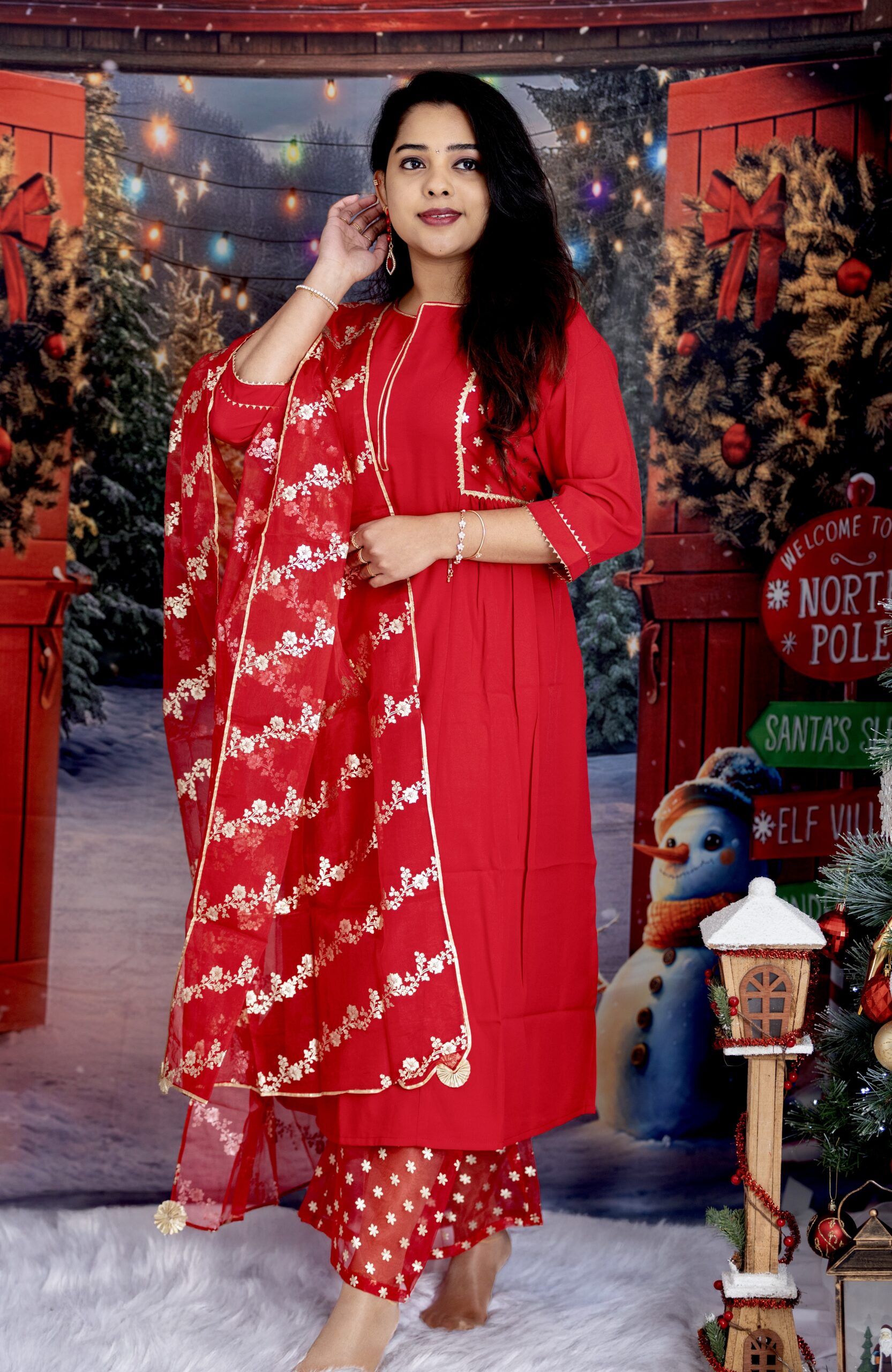 Christmas Red - Kurthi Set