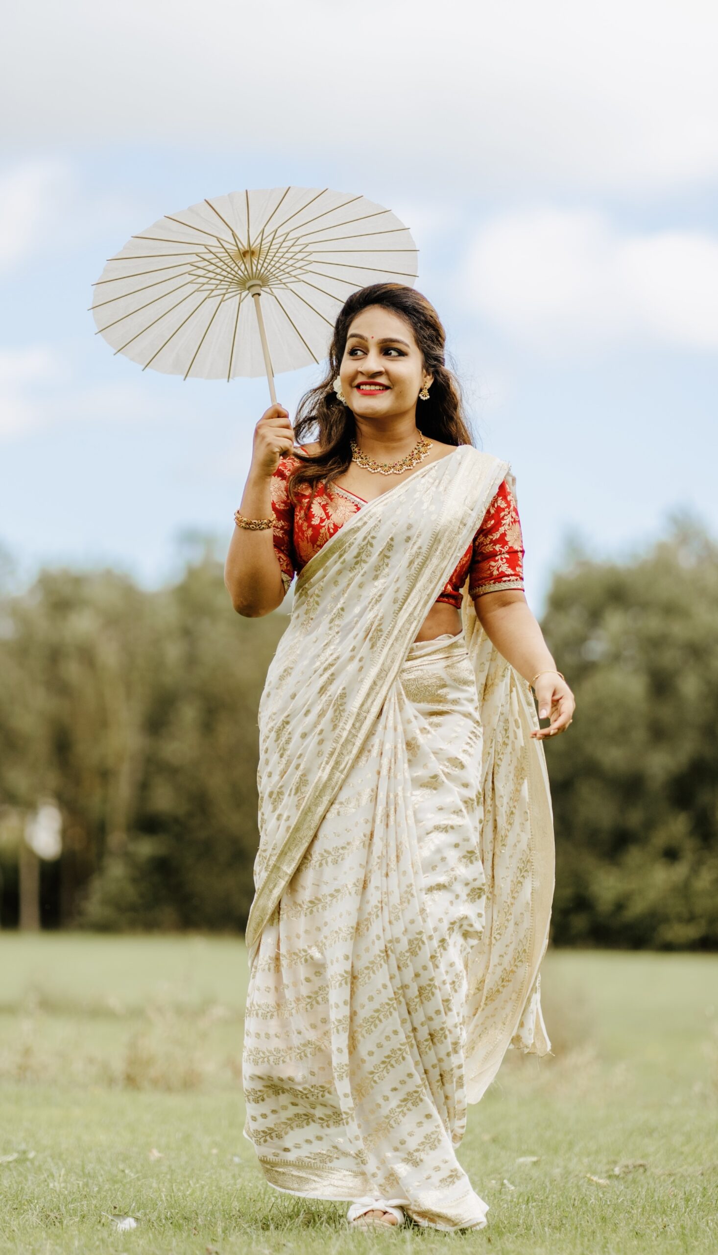 Viscose Zari Weave Saree