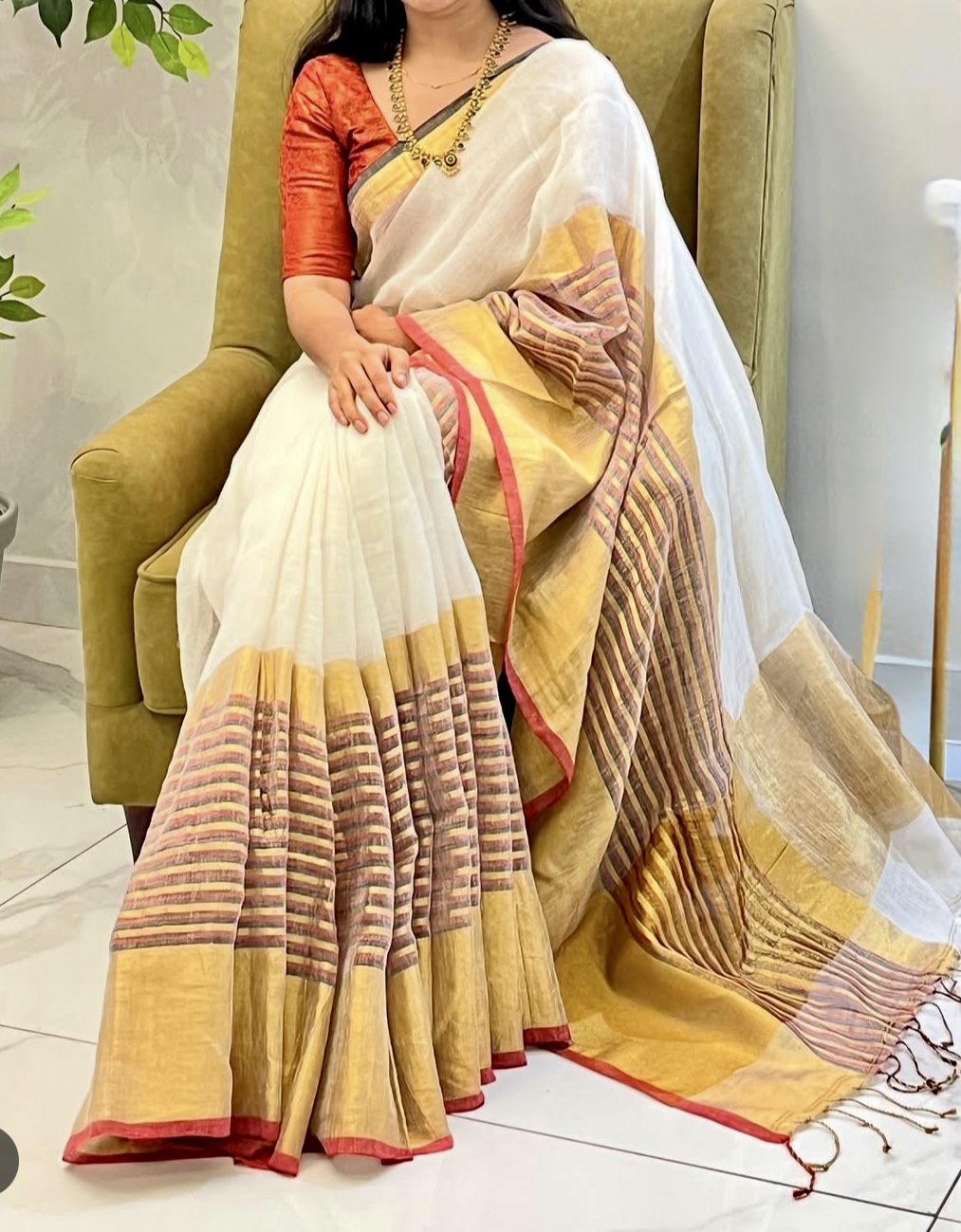Linen Saree with Broad Zari Border Saree