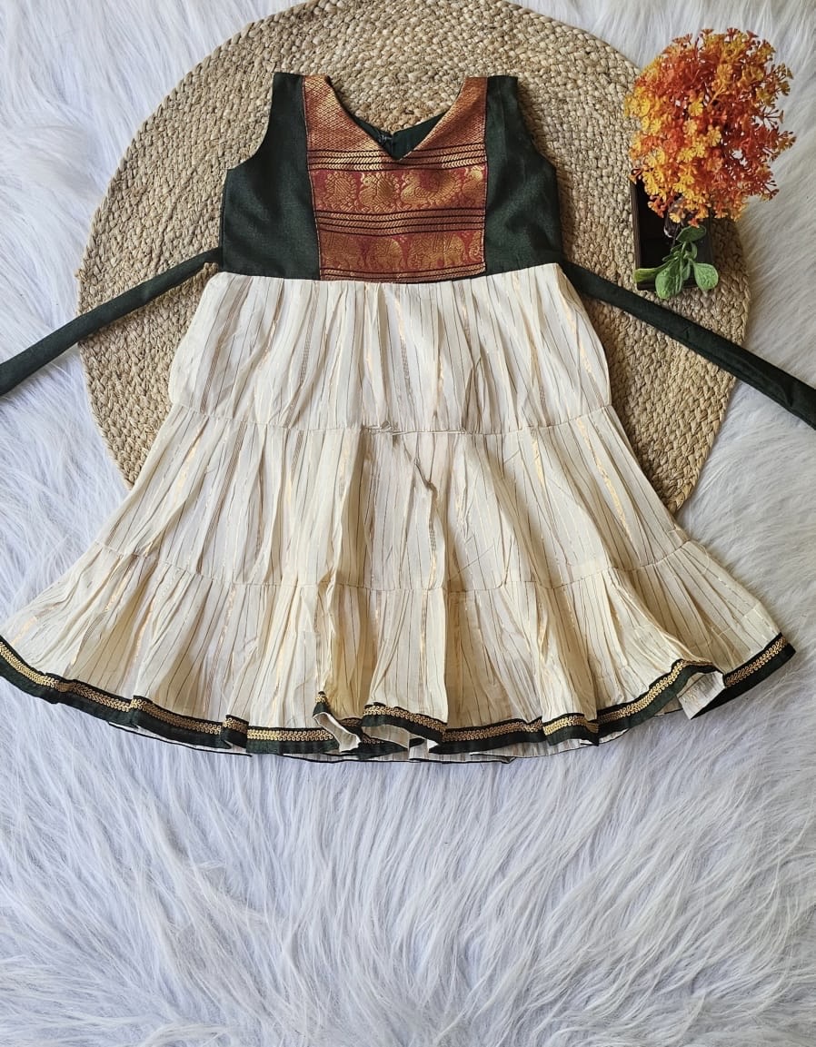 Girls dress - 4 years