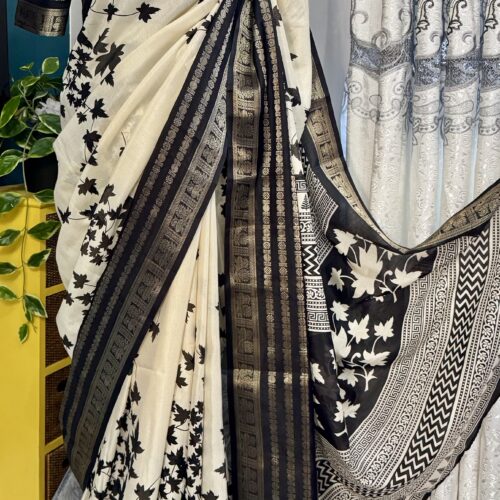 Classic Black & Ivory