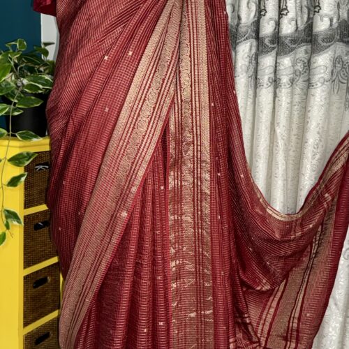 Viscose Check Sareee - Maroon