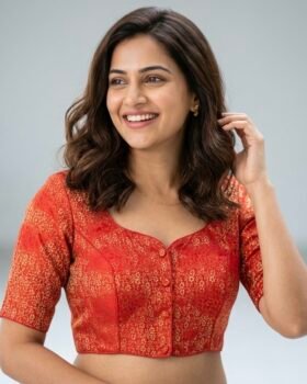 Floral Brocade Blouse - Red